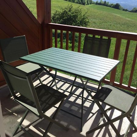 Appartement Offrant Une Magnifique Vue Des Montagnes Saint-Leger-les-Melezes Exterior photo